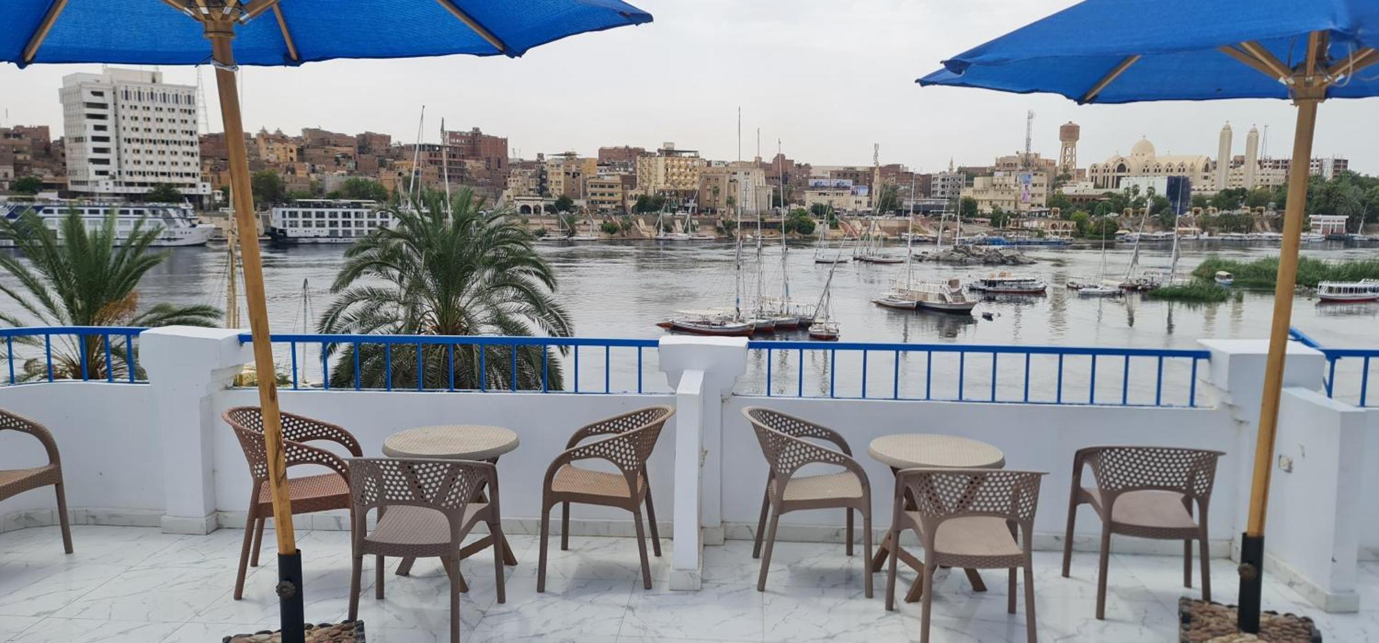 La Terrace Hotel Aswan Ngoại thất bức ảnh